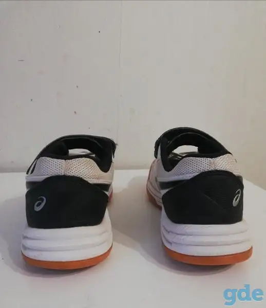 Теннисные кроссовки Asics, фотография 3