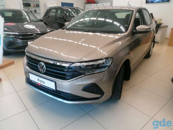 VW Polo лифтбек 2021, фотография 7