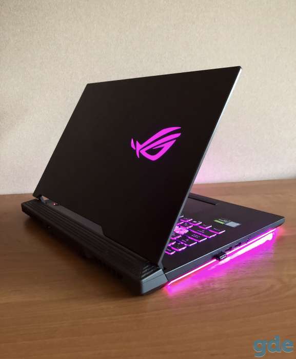 Ноутбук ASUS ROG STRIX SCAR 3 (G531GU-AZ419), фотография 3