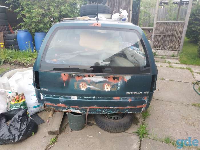 Авто на запчасти, фотография 1