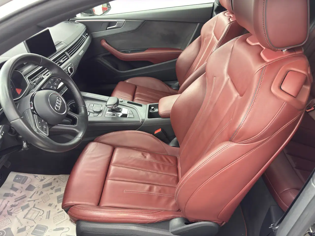 СРОЧНО ПРОДАМ AUDI A5 2017 модельный год, фотография 16