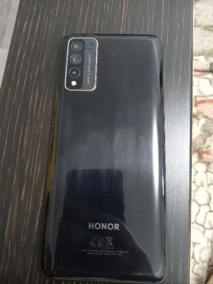 Продам телефон. Honor 10x lite, фотография 2
