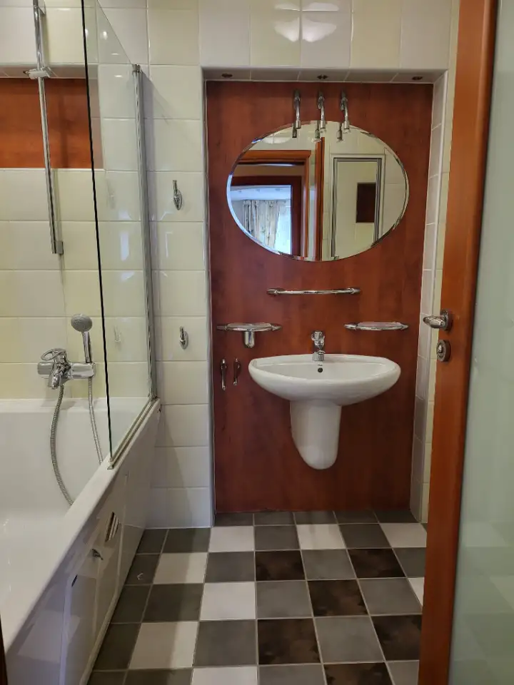 Продам 6-комн.кв. ул.Азгура 1 пл. Победы, фотография 8