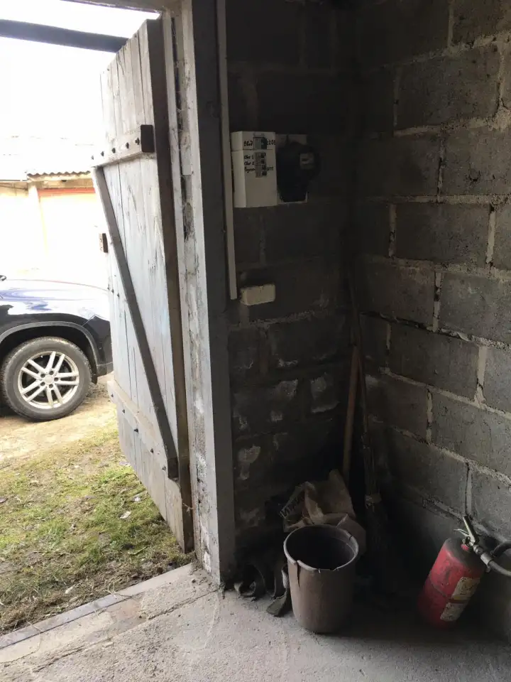Большой гараж в г.п Красносельский, фотография 4