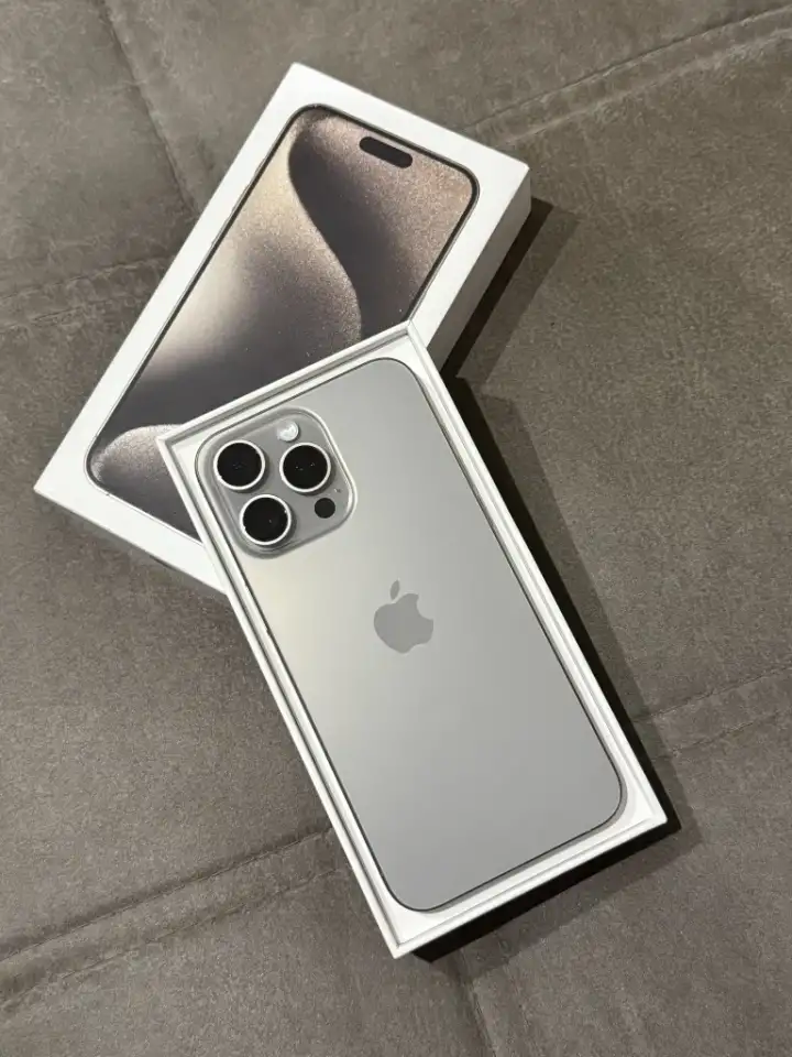 Новый телефон IPhone 15 pro max на 256г с гарантией 2 года, фотография 6