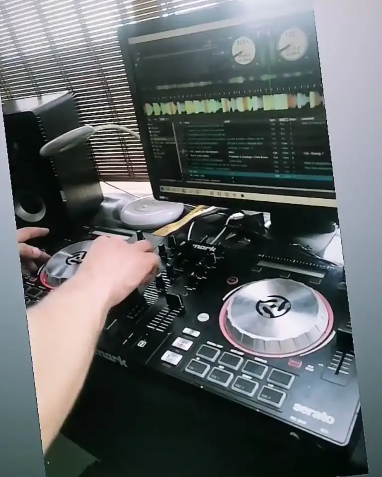 Dj оборудование Numark, фотография 1
