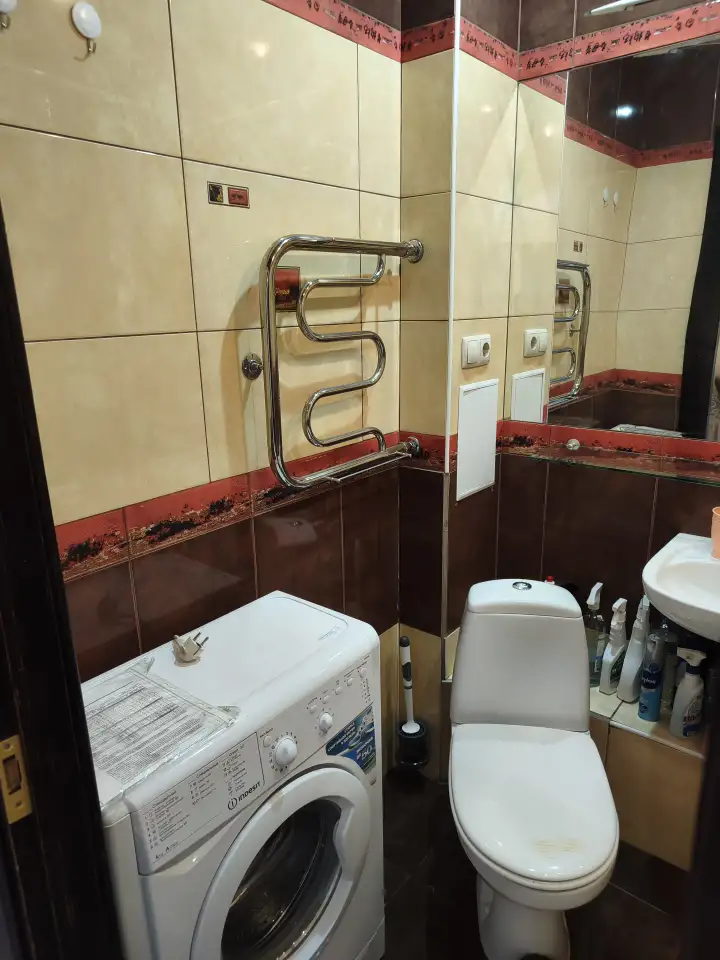 Сдам 2х комнатную квартиру на длительный срок, Островского 45, фотография 1