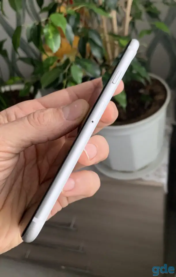 Iphone SE 2020 64G, фотография 6