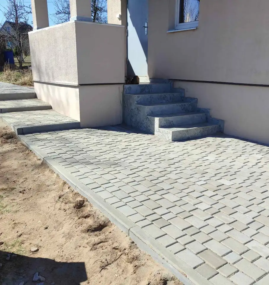 Укладка тротуарной плитки, фотография 5