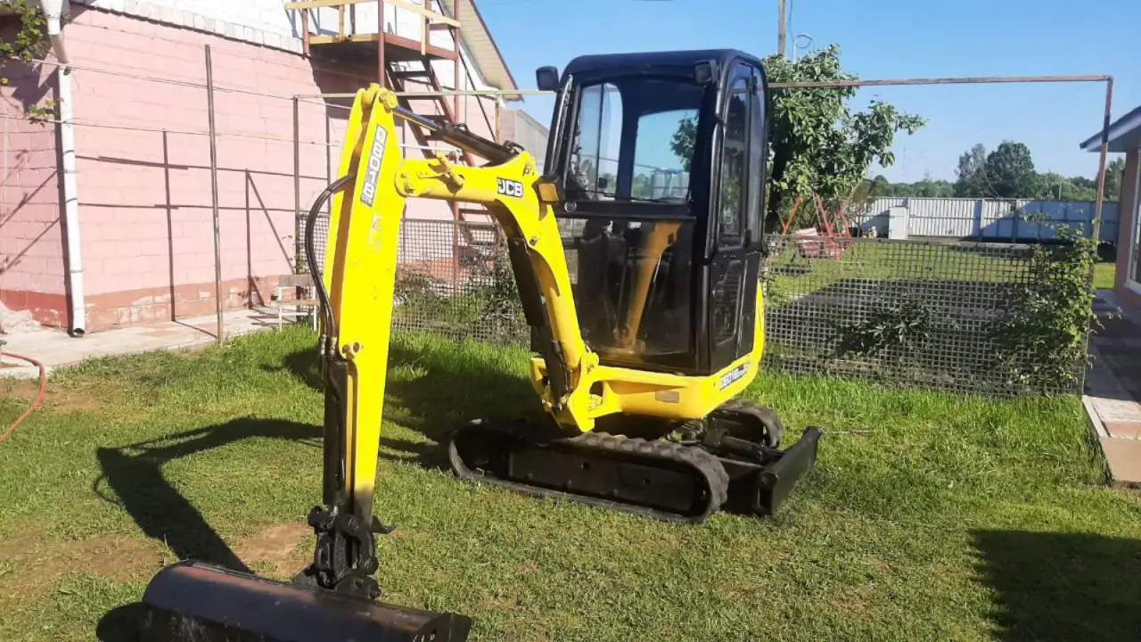 Продам мини-экскаватор JCB 8018, фотография 1