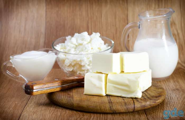 Продам домашнее молоко и кисломолочные продукты, фотография 1