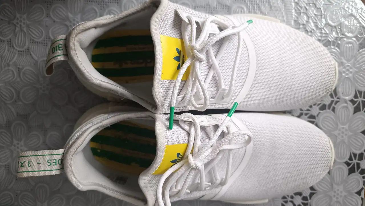 Кроссовки мужские Adidas, фотография 1