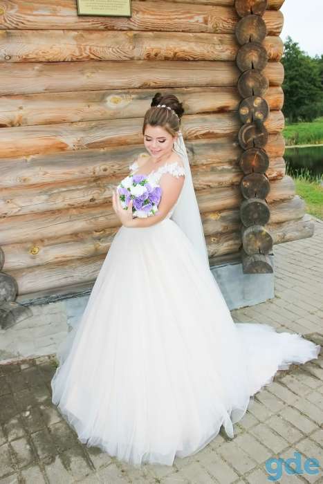 Шикарное свадебное платье, фотография 3