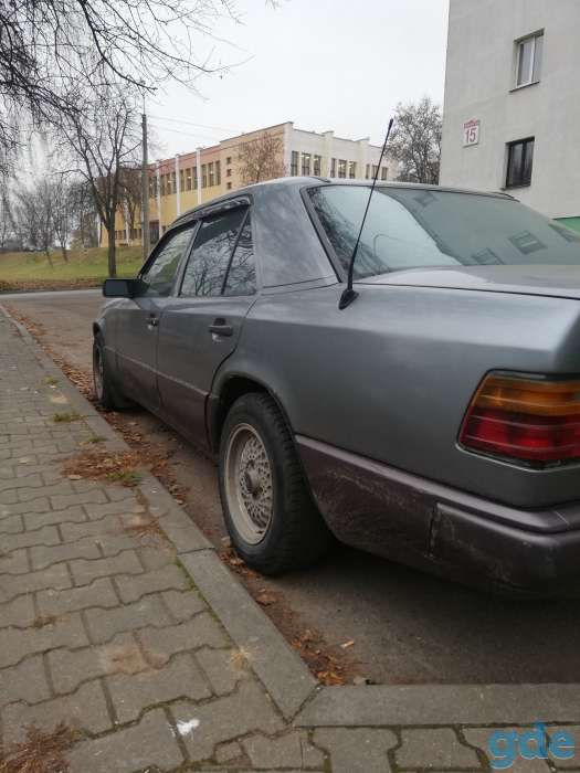 Продажа авто Mercedes-Benz E-Class, фотография 6