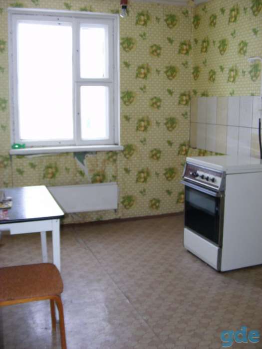 Сдам просторную трех комнатную квартиру без мебели, фотография 4