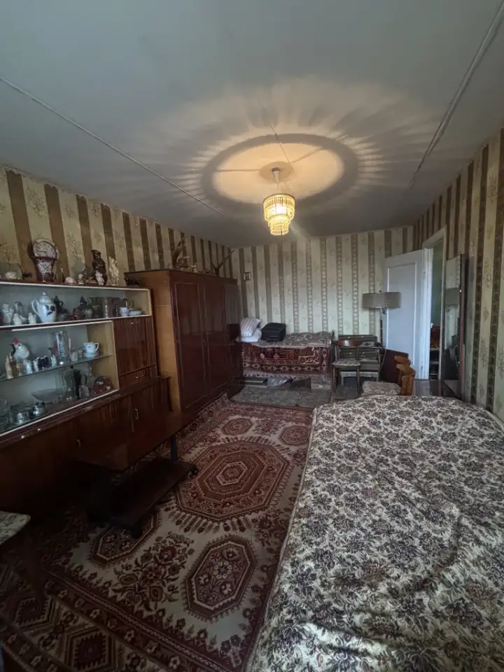 Продам 1-комнатную квартиру, ул. Новаторов, 18, фотография 1
