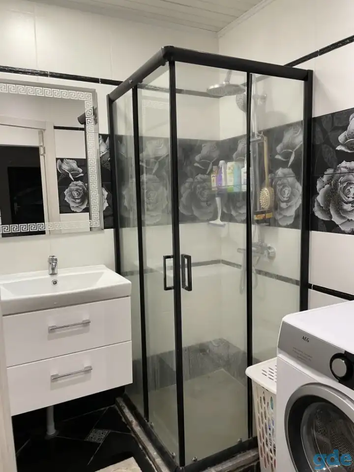 Продаю квартиру 4 комнаты с ремонтом и без соседей, фотография 8