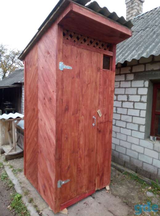 Туалет из дерева, фотография 2