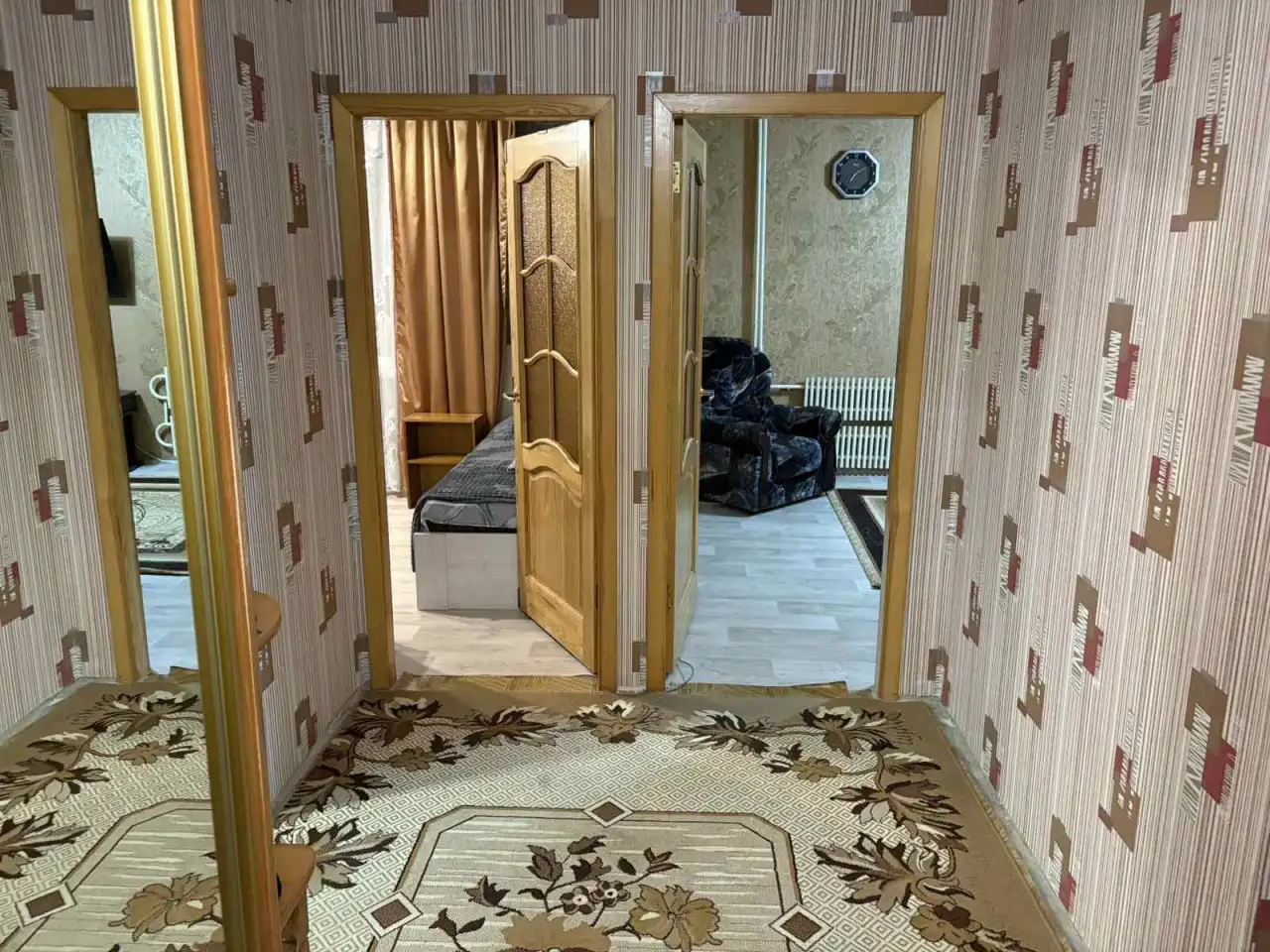 Сдам квартиру посуточно, ул. Ленина, д.41А, фотография 1