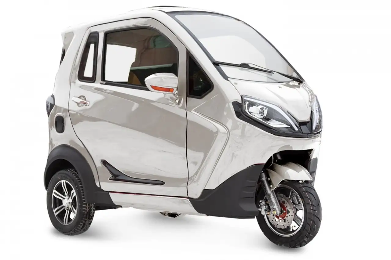 Трицикл rutrike кабина, фотография 1