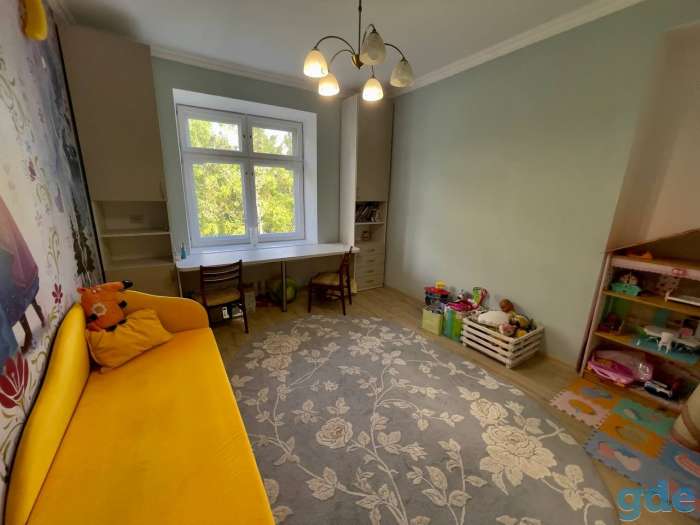 3-к квартира по улице Коммунистическая 12, фотография 9