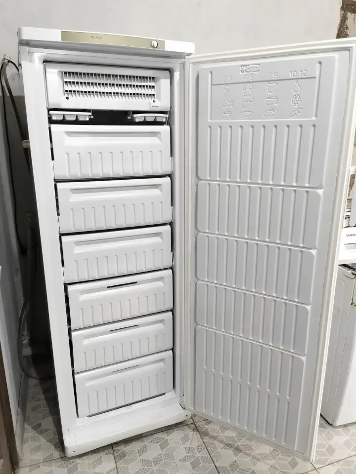 Морозильник Indesit No frost. Доставка, фотография 5