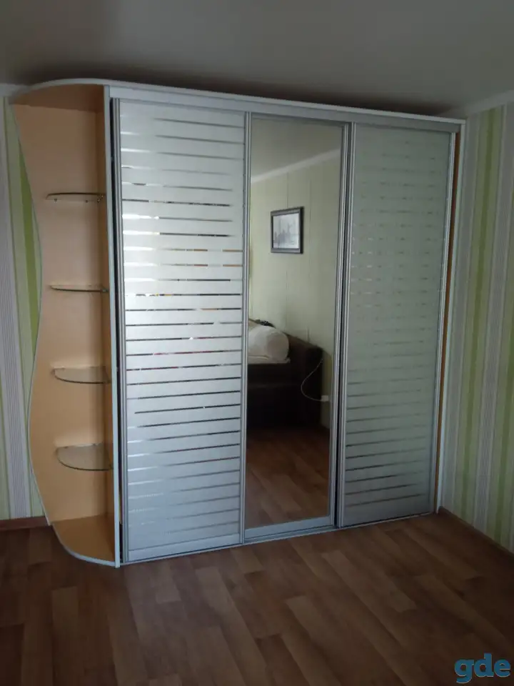 Продается комплект мебели для подростковой комнаты, фотография 5