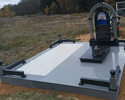 Памятник двойной на 2 чел.из гранита S1 от 1800 руб. Лида и рн, фотография 7