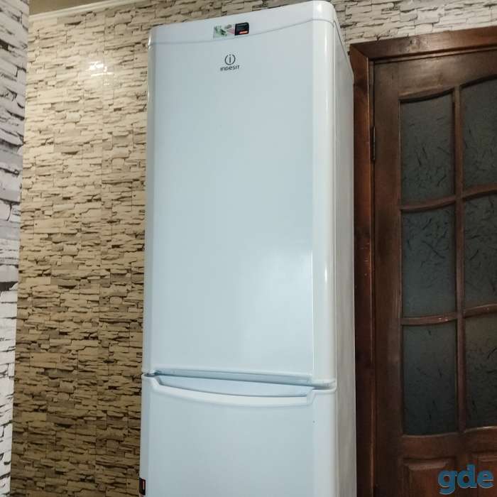 Холодильник Indesit в отличном состоянии с доставкой, фотография 4