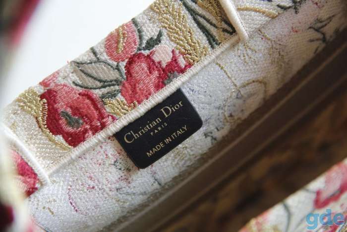 Женская сумка DIOR BOOK TOTE BAG, фотография 2
