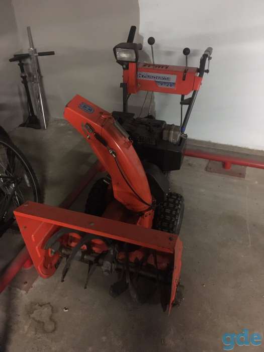 Бензиновый снегоуборщик Husgvarna, фотография 3