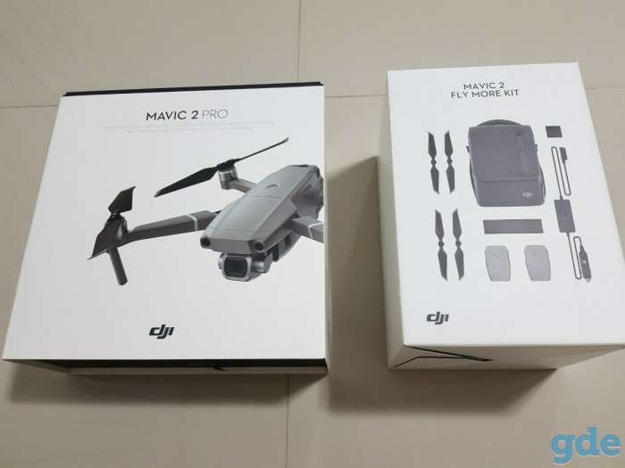 DJI Mavic 2 Pro with Fly More Combo, фотография 1