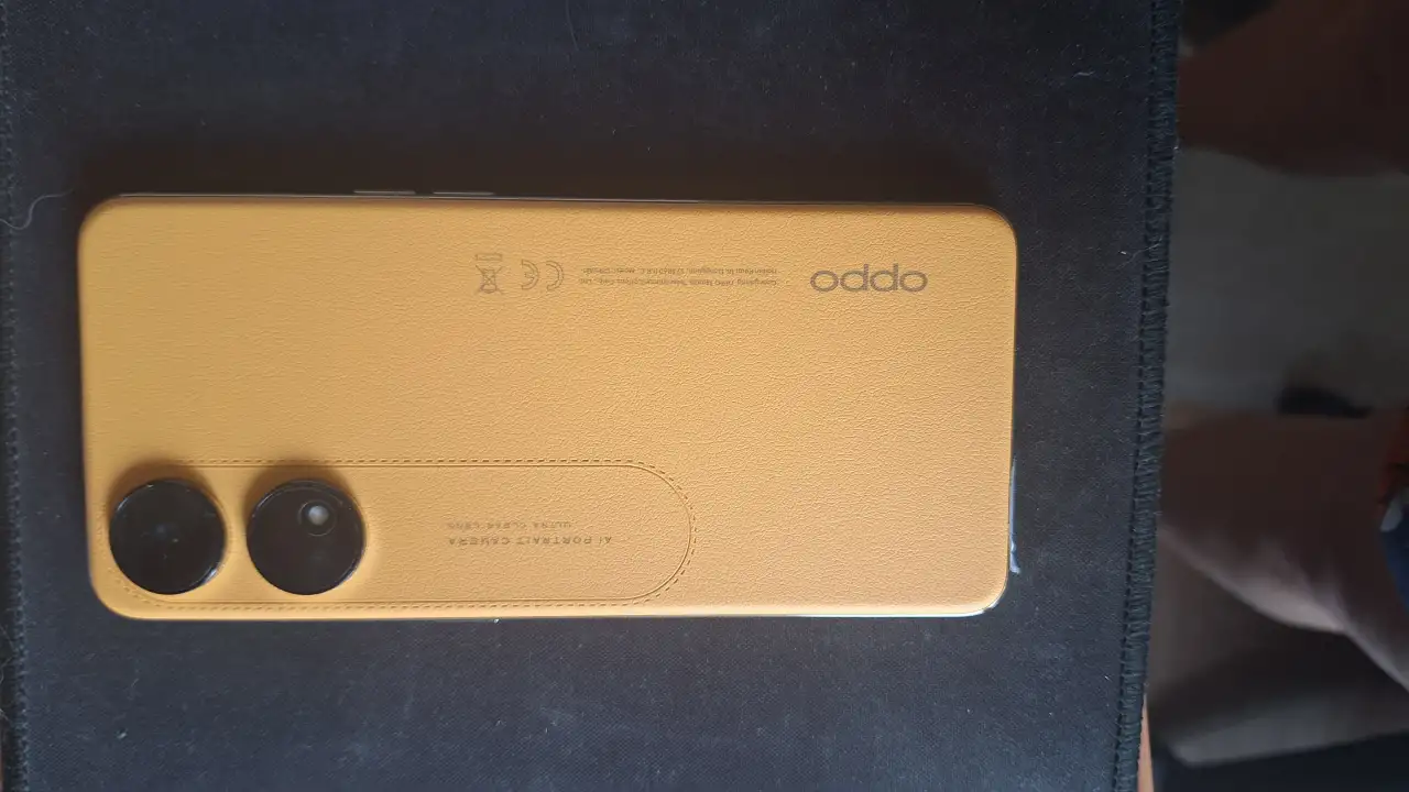 Продам мобильный телефон OPPO Reno8 T 4G, фотография 3