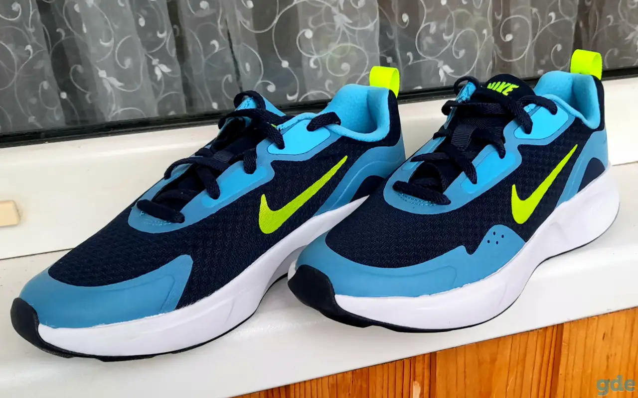 Кроссовки NIKE, фотография 2