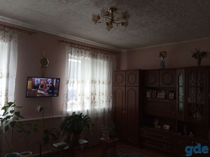 Меняем дом на две квартиры, Ровенская 30, фотография 5
