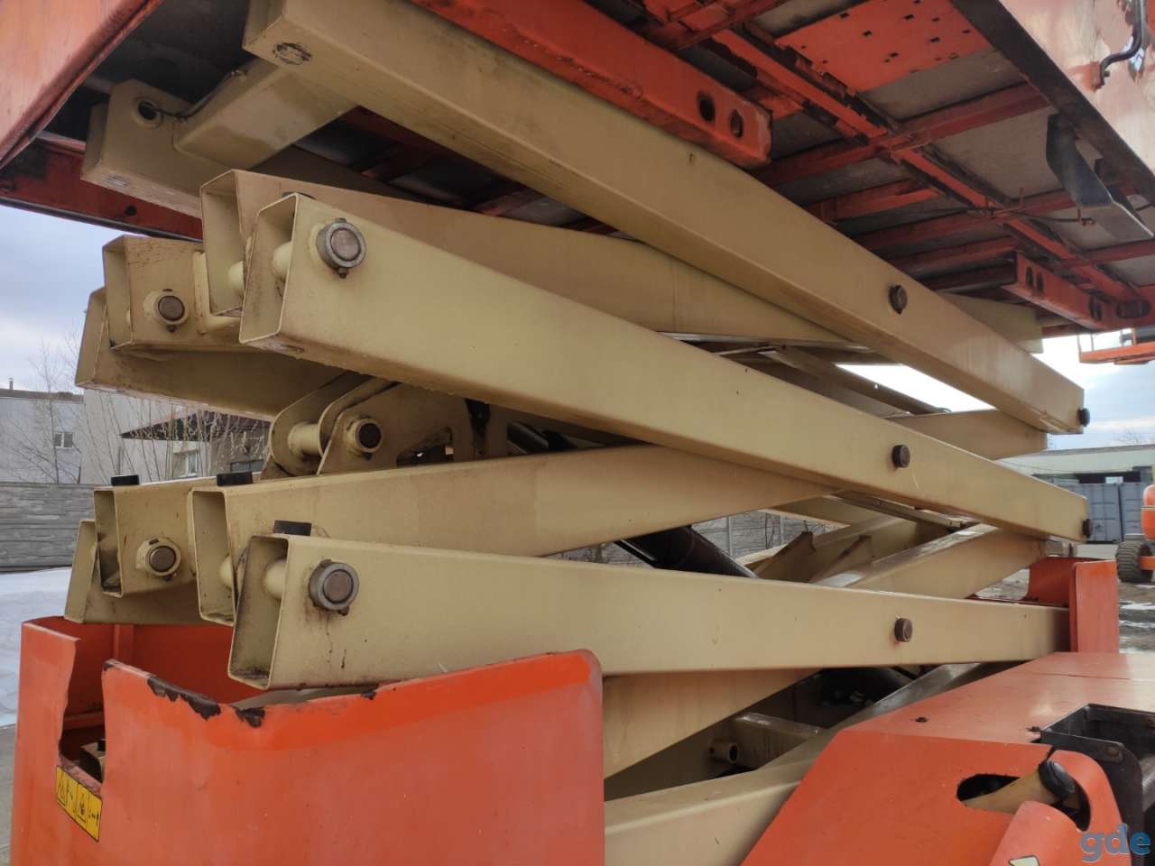 Аренда ножничного подъемника JLG 4394RT, фотография 3