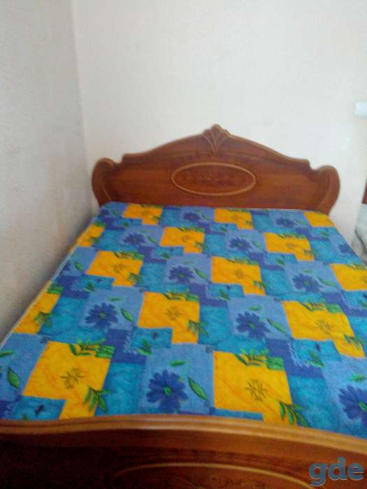 Продаю 2 х спальную кровать с матрацем, фотография 1