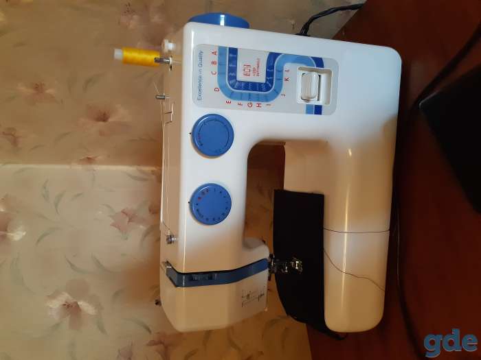 Продам швейную машинку, фотография 2