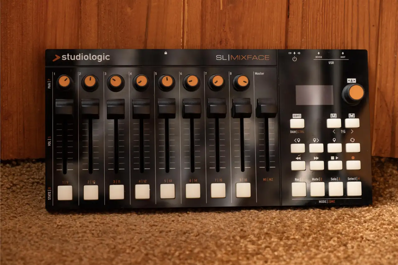 MIDI контроллер Studiologic SL Mixface, фотография 4