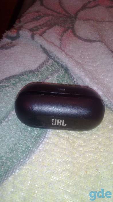 Блютуз наушники JBL T100 TWS, фотография 2