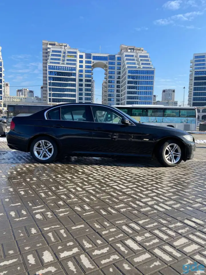 Продам BMW 3 серия (E90) 2.5 AT (218 л.с.), 2011 года, фотография 8