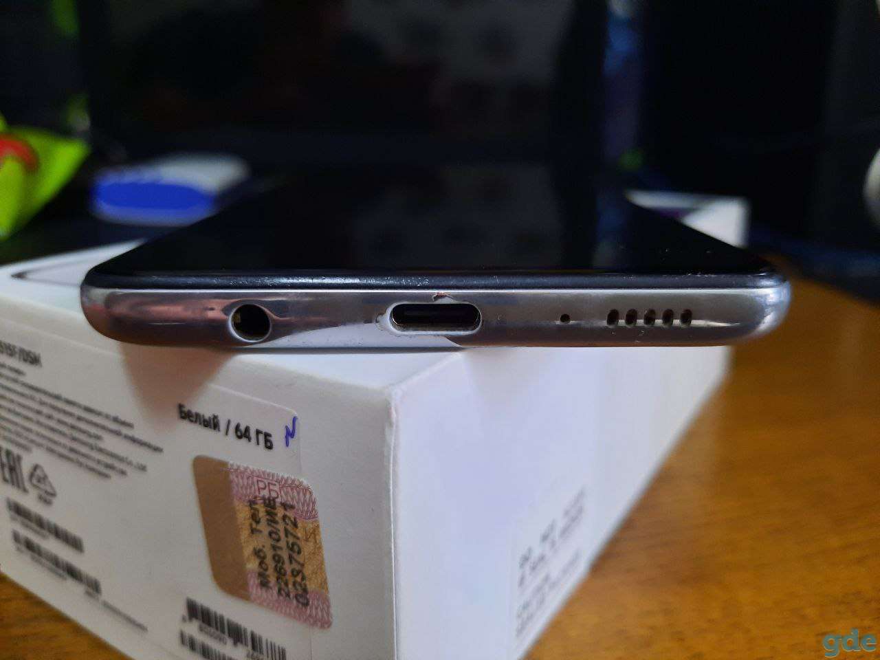 Продам Samsung A51 4/64GB, фотография 4