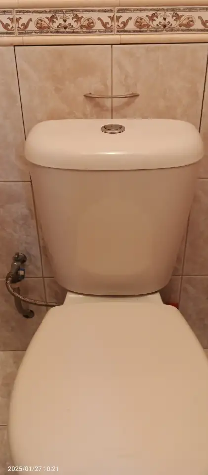 Продам унитаз с бачком., фотография 3
