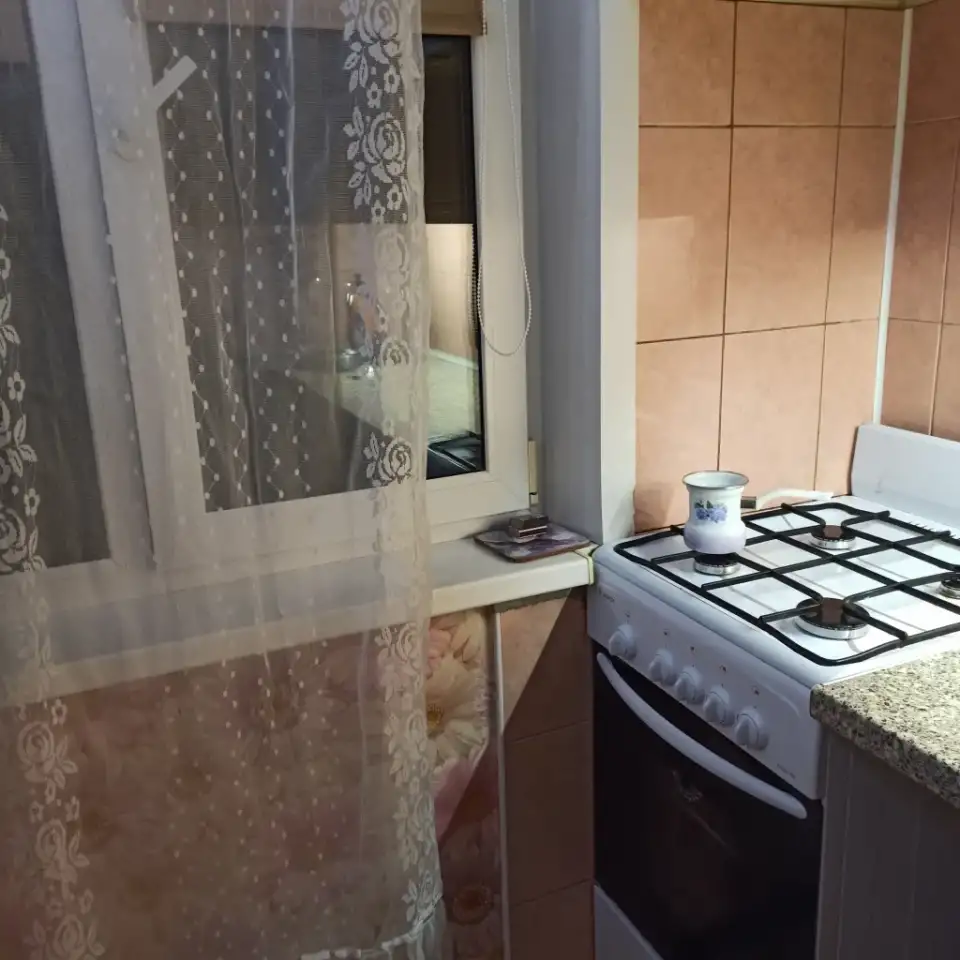 Сдам 2 ком квартиру на длительный срок, фотография 4