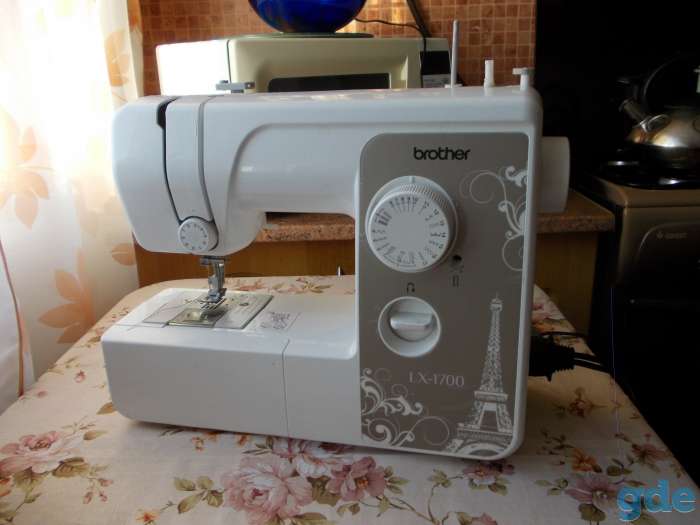 продам швейную машину BROTHER 1700 электромеханическую, фотография 1