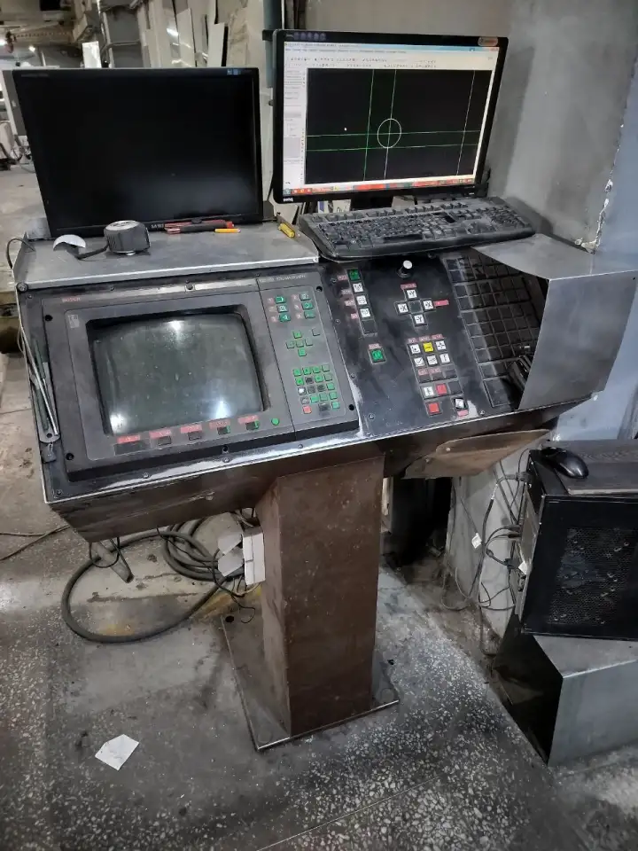 Координатно-пробивной пресс TRUMPF TRUMATIC 260 ROTATION, фотография 2