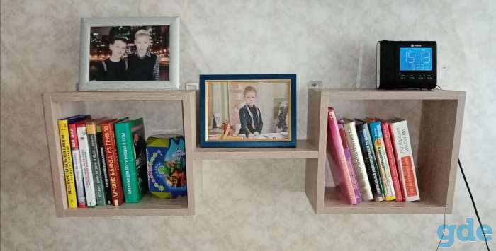 Полка для книг, фотография 1