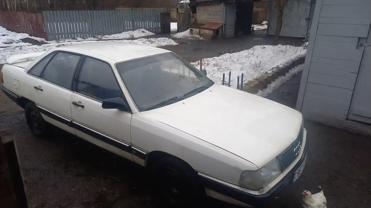 Продам авто Audi 100, фотография 6