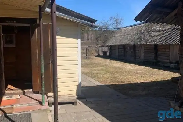Дом у озера с двумя смежными участками площадью 1 га, фотография 2