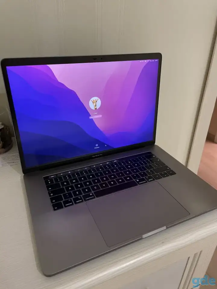 MacBook 15 Touch Bar 2019 Б/У, фотография 1